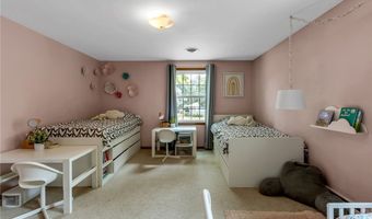 60 Fairways Blvd, Amherst, NY 14221