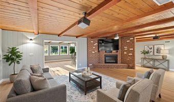 1618 Alapat Dr, Escondido, CA 92027