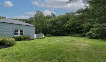 3 Clover Rd, Clinton, CT 06413