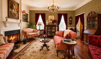 2004 SEVEN MEADOWS Ln, Appomattox, VA 24522