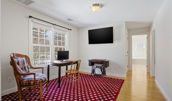 11 Quail Run, Bolton, MA 01740