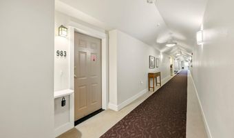 983 Golden Aspen Pl, Ashland, OR 97520