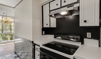 1340 S Beverly Gln 211, Los Angeles, CA 90024