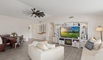 2104 N Pennington Dr, Chandler, AZ 85224