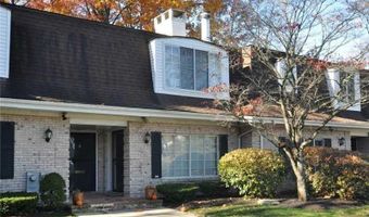77 HOFFMAN Ave C, Cranston, RI 02920