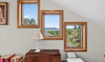 602 Ashland St, Ashland, OR 97520