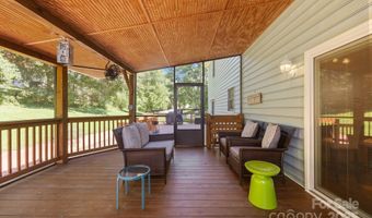 210 Meadow Run Ext, Asheville, NC 28806