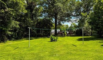 614 NE 2nd St, Atkins, AR 72823