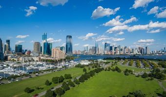 20 W 49th St, Bayonne, NJ 07002