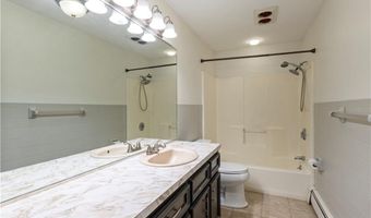 19 Bruce Dr, North Smithfield, RI 02896