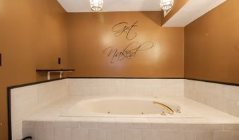 218 Partridge Ct, Algonquin, IL 60102