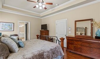 1726 VFW Rd, Auburn, AL 36832