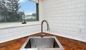 11 Ormond St, Albany, NY 12203