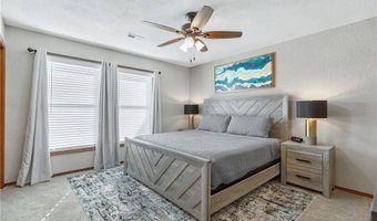 6 Connie Ln, Bella Vista, AR 72715