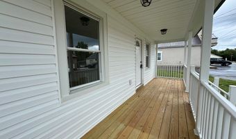 287 Harrell St, Appomattox, VA 24522