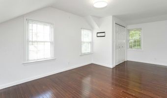 124 Minturn Pl, Bridgeport, CT 06606