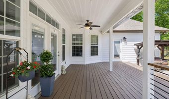 10514 E Brainerd Rd, Apison, TN 37302