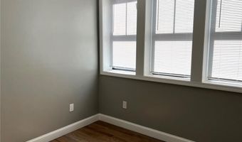 155 Main St 2, East Greenwich, RI 02818