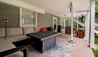 2 Purfleet Dr, Bella Vista, AR 72715