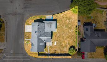 2002 11th St, Arcata, CA 95521