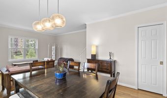 938 S ROLFE St, Arlington, VA 22204
