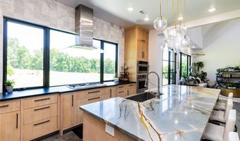 10901 Old Fashion Dr, Bentonville, AR 72713