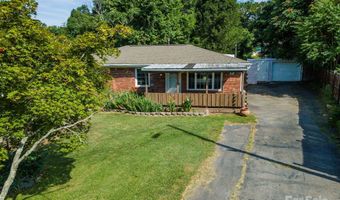 6 Eva Cir, Asheville, NC 28806