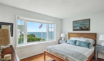 41 Buena Vista Dr, North Kingstown, RI 02852
