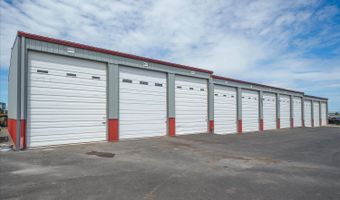 10915 W Fast Lane Rd, Airway Heights, WA 99001