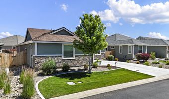 752 E Cottage Loop, Gardnerville, NV 89460