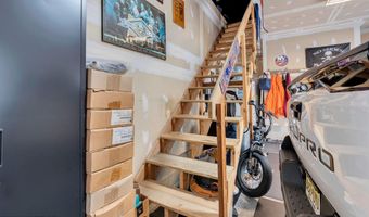 633 Spray Ave, Beachwood, NJ 08722