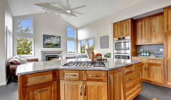 8521 Spendlove Dr, Anchorage, AK 99516