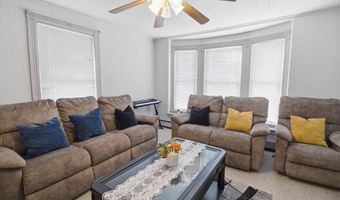 104 S Main St, Auburn, ME 04210