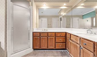 8970 HILLMAN WAY Dr, Bartlett, TN 38133