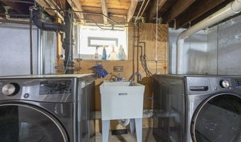 2 James St, Attleboro, MA 02703