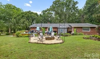 95 Pensacola Ave, Arden, NC 28704