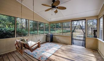 6570 Wright Rd, Atlanta, GA 30328