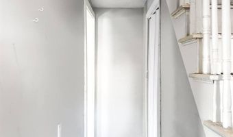 106 Parker St, Bangor, ME 04401