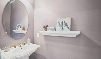 702 BANNEKER Ln, Annapolis, MD 21401