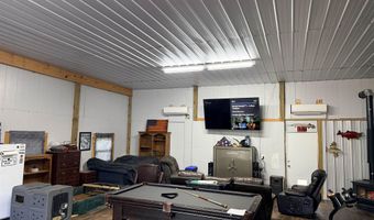819 N MAPLE St, Adamsville, TN 38310