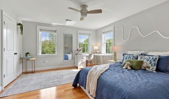 324 Old Harvard Rd, Boxborough, MA 01719