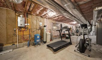46 Isaac Foss Rd, Chester, NH 03036