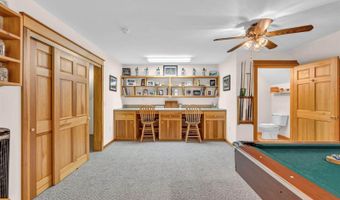 30 Beaver Bog Ln, Abbot, ME 04406