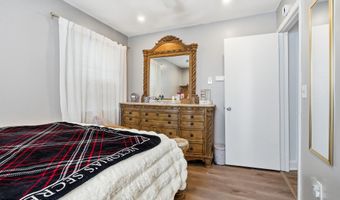 1016 Longboat Ave, Beachwood, NJ 08722
