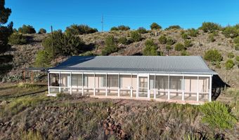 12 Hidden Valley Rd, Alpine, TX 79830