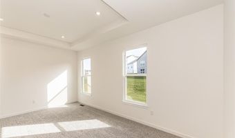 6804 Snowy Owl Ln, Affton, MO 63123