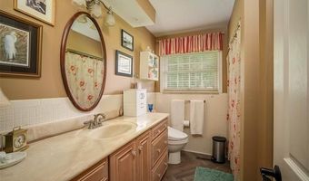 9404 River Rd, Algonac, MI 48001