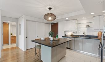 1200 Queen Emma St 1406, Honolulu, HI 96813