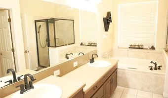 7326 GUILFORD PINE Ln, Apollo Beach, FL 33572