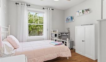 3811 Mendon Rd, Cumberland, RI 02864